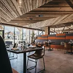 Vaya Hotel